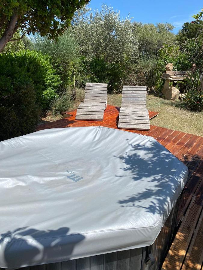 Villasimius Villetta A 300 Mt Dalla Spiaggia Exterior photo